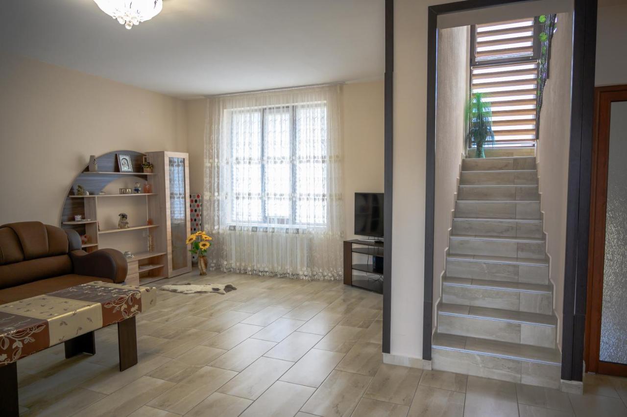 Къща За Гости „Жоро И Дани “ Villa Sapareva Banya Buitenkant foto